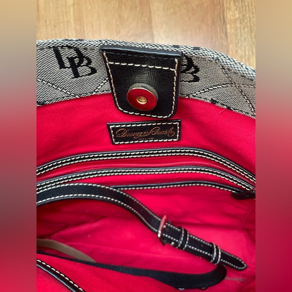 Dooney and Bourke purse and matching wallet - Picture 3 of 3